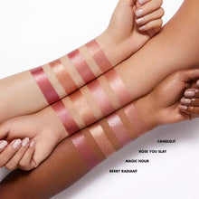 Cargar imagen en el visor de la galería, HALO GLOW BLUSH BEAUTY WAND
