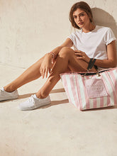 Cargar imagen en el visor de la galería, LOGO STRIPE TOTE
