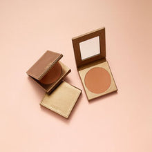 Cargar imagen en el visor de la galería, AMAZONIAN CLAY MATTE WATERPROOF BRONZER
